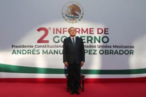 Con fuerza y aceptación ciudadana llegó AMLO a su segundo informe