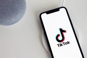 TikTok prohíbe anuncios de ‘apps’ de suplementos para adelgazar