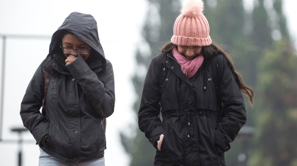 Advierten fuertes vientos y lluvias torrenciales en México por Frente Frío 4