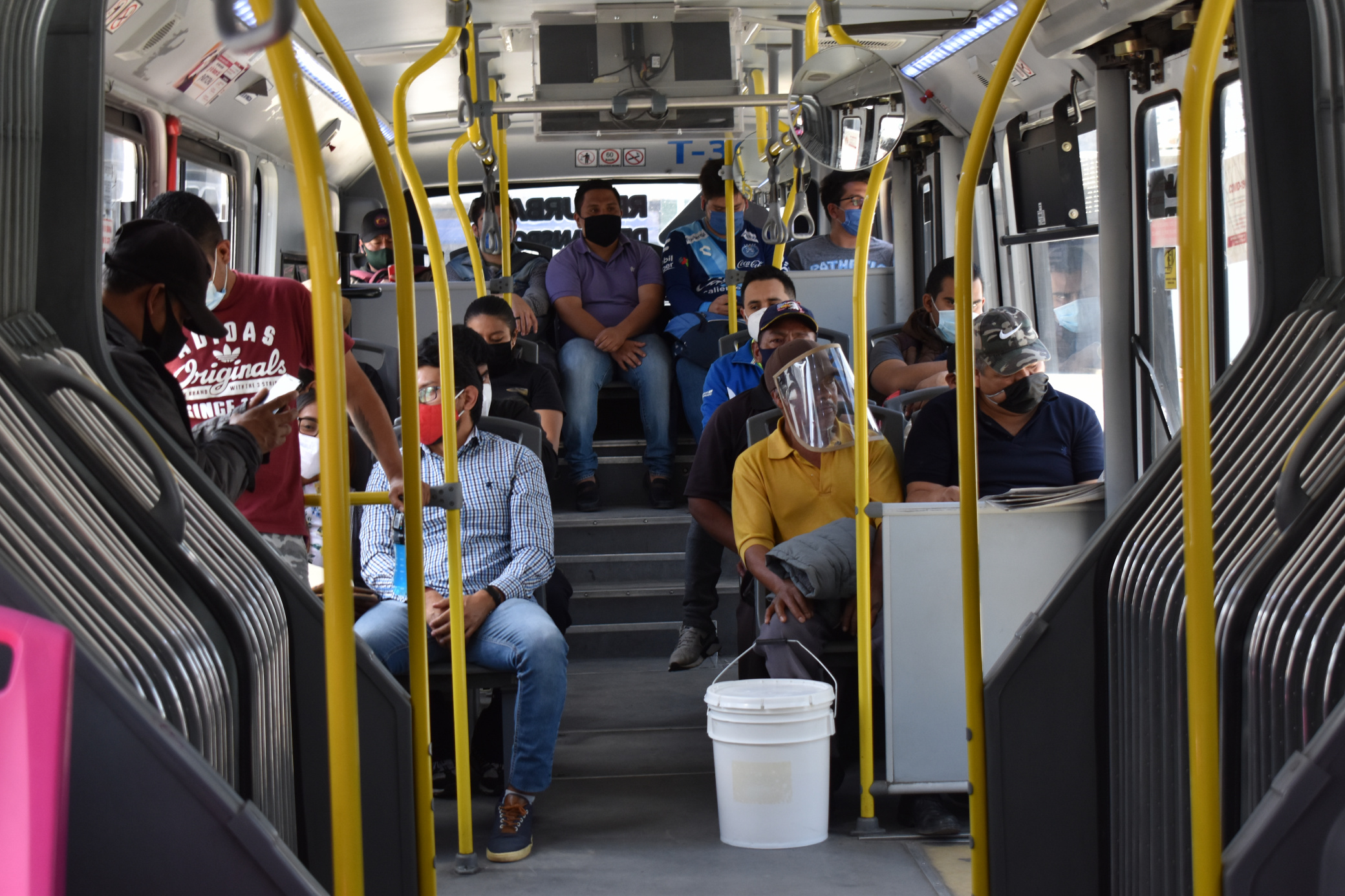 Transporte público fuente principal de contagios covid-19; Puebla en alerta