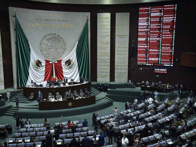 Diputados avalan consulta para enjuiciar a actores políticos