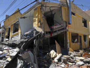 Explosión de gas doméstico deja ocho heridos, incluidos dos niños