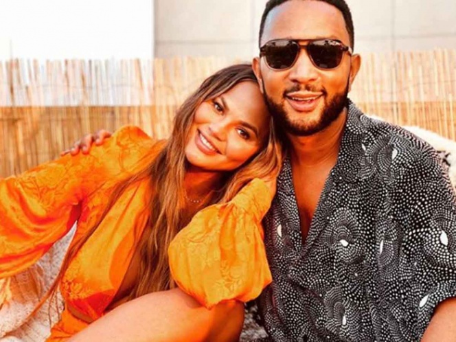 John Legend dedica a su esposa su actuación en los Billboard