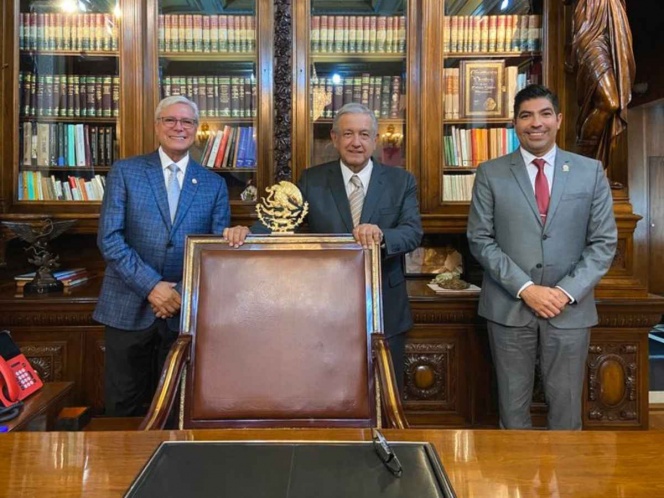 López Obrador se reúne con gobernador de Baja California
