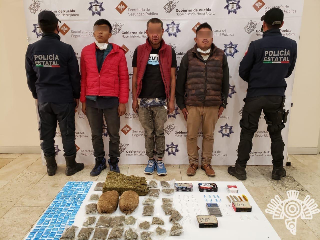 Capturan a tres presuntos distribuidores de droga de “La Patrona”