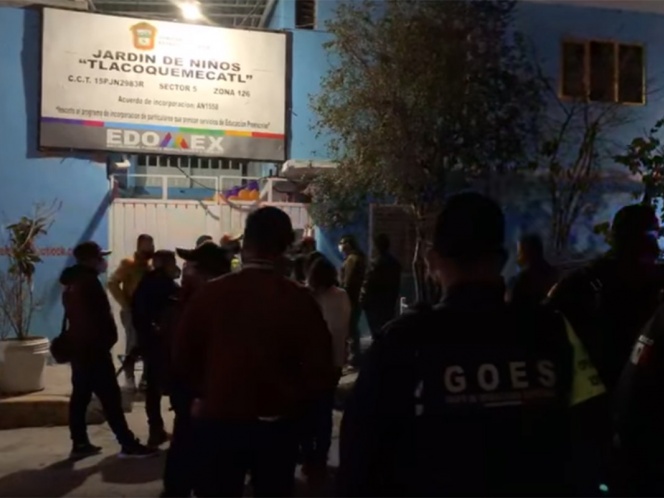 Pese a Covid, jóvenes hacen fiesta en un kínder de Ecatepec