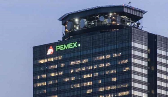 Pemex solicita a empleados que devuelvan reparto de utilidades entregado en mayo