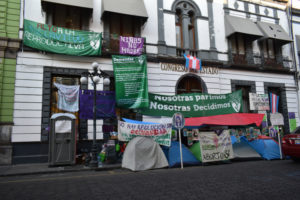 Activistas presentarán contrapropuesta sobre el aborto