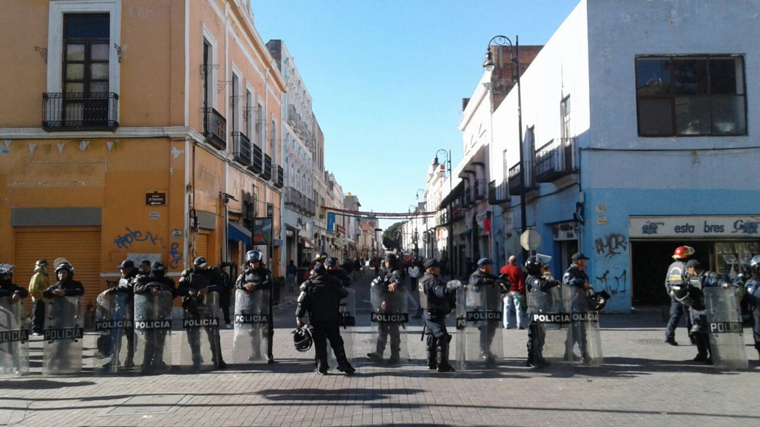 Se instalan ambulantes en el Centro Histórico pese a decreto y detención de un comerciante