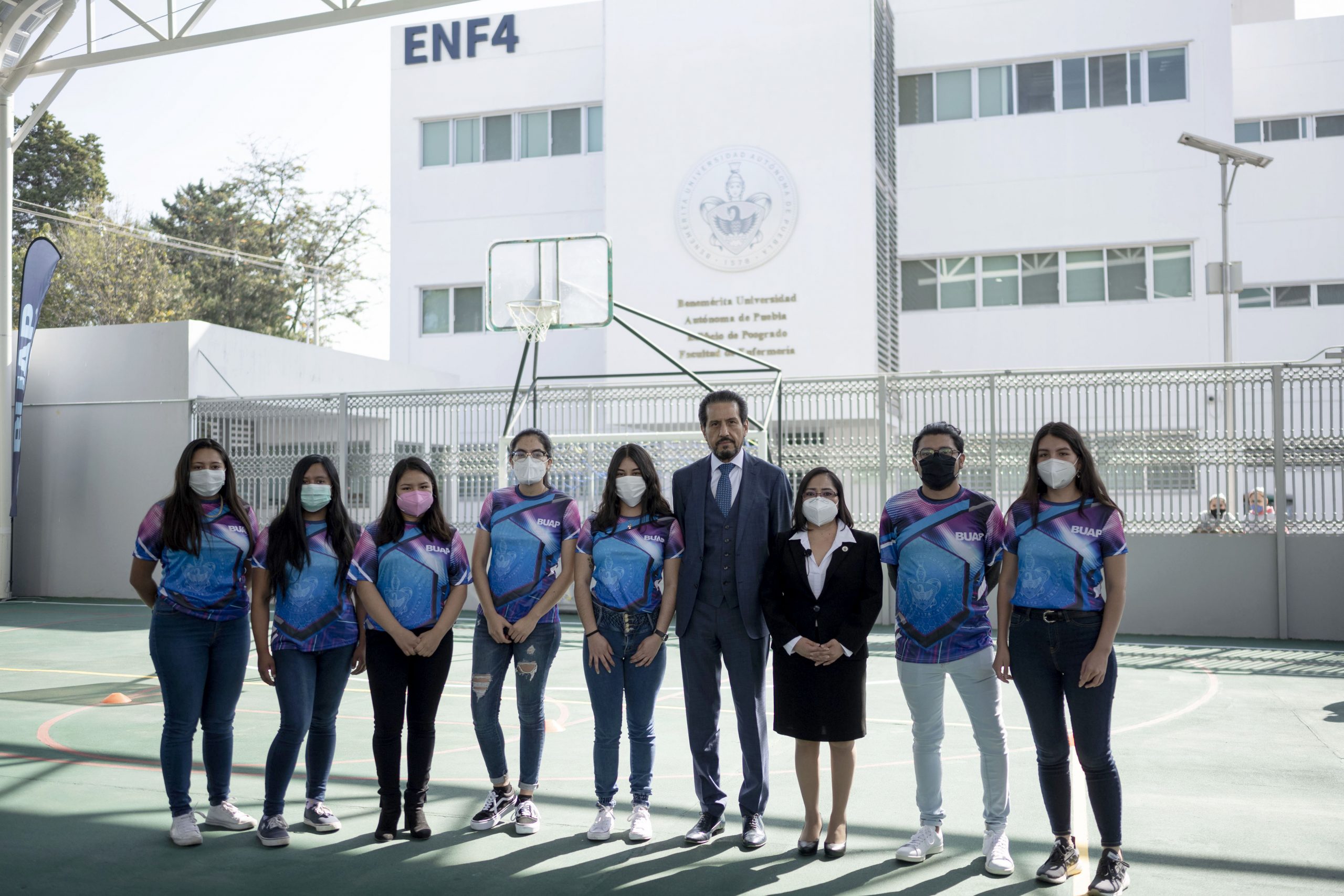 Alfonso Esparza entrega obra en la Facultad de Enfermería y reconoce la importancia social de esta profesión