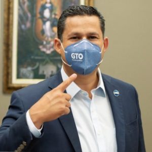 Diego Sinhue Rodríguez, gobernador de Guanajuato, da positivo a Covid-19