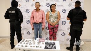 Detienen a dos presuntos distribuidores de droga de “La Patrona” en las colonias Lomas Flor del Bosque, Casa Blanca y Clavijero