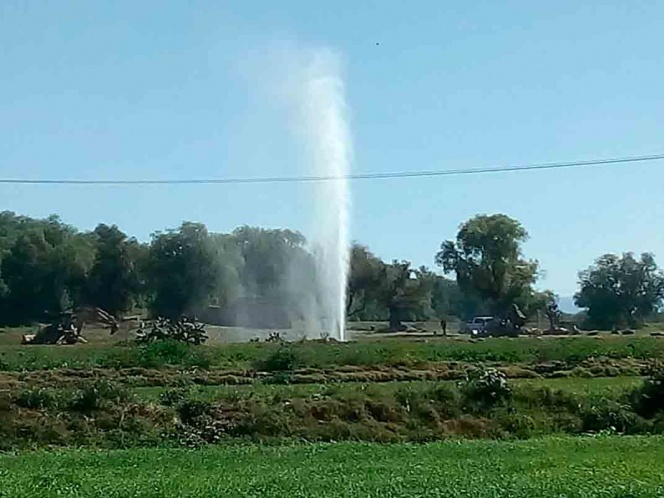 Registran fuga de hidrocarburo 10 metros de alto en Tlahuelilpan, Hidalgo