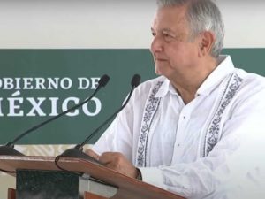 Seguiré subiendo videos al ‘Face’: López Obrador