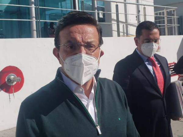 Denuncian a Eduardo Rivera por desvío de recursos ante la FGE