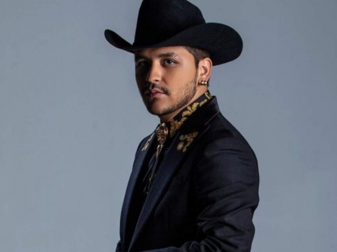 Fallece abuelita de Christian Nodal; un día antes murió la de Belinda