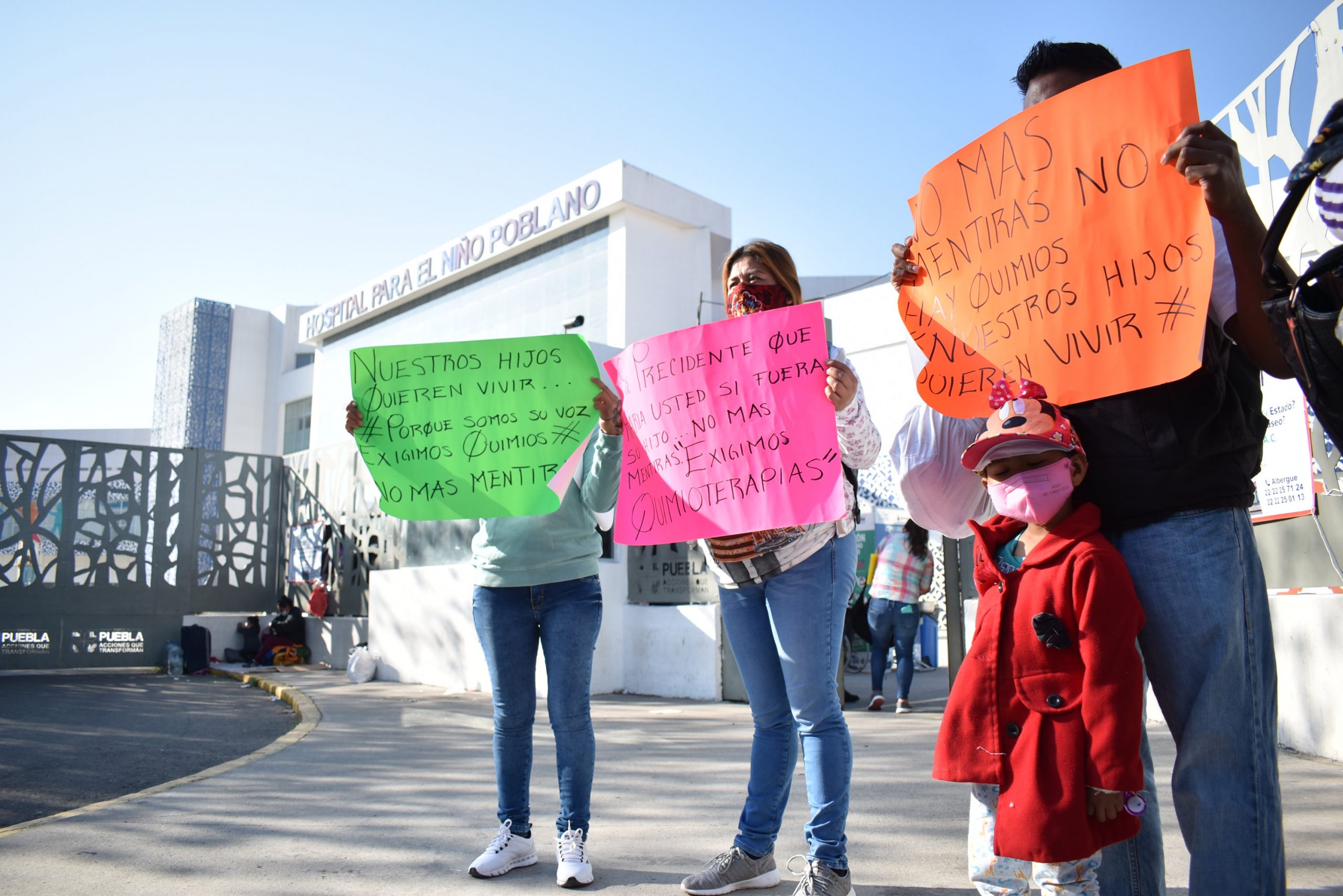 INSABI incumple con medicamentos para niños con cáncer;  MBH ordena adquirirlos