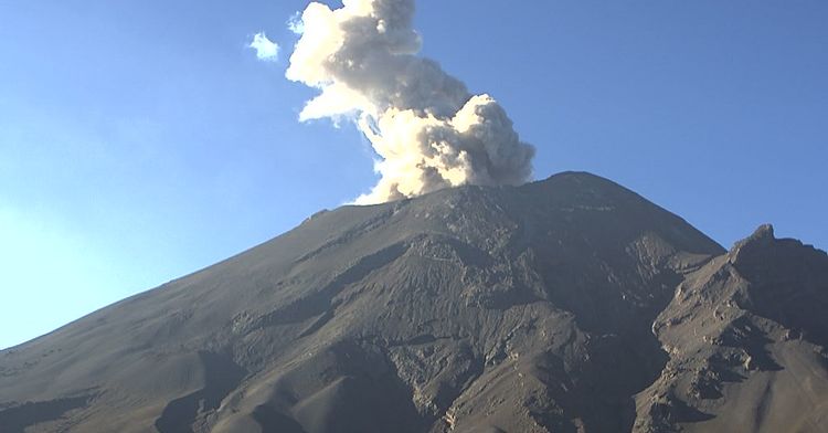 Registra el volcán Popocatépetl 82 exhalaciones en las últimas 24 horas