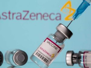 Muere profesora de 43 años tras recibir vacuna de AstraZeneca