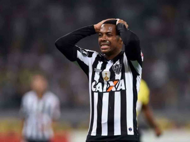 Confirmaron la condena a nueve años de prisión a Robinho por “violación en grupo”