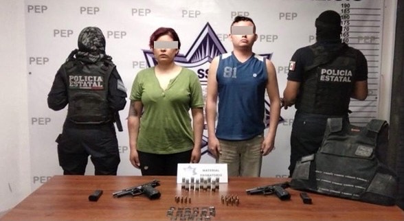 Detiene Policía Estatal a dos presuntos policías de Tehuacán