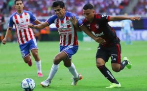 Atlas y Chivas solicitan al gobierno de Jalisco aumento de aforo en sus estadios