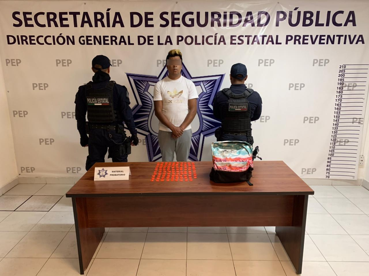 Policía Estatal detiene a presunto vendedor de droga