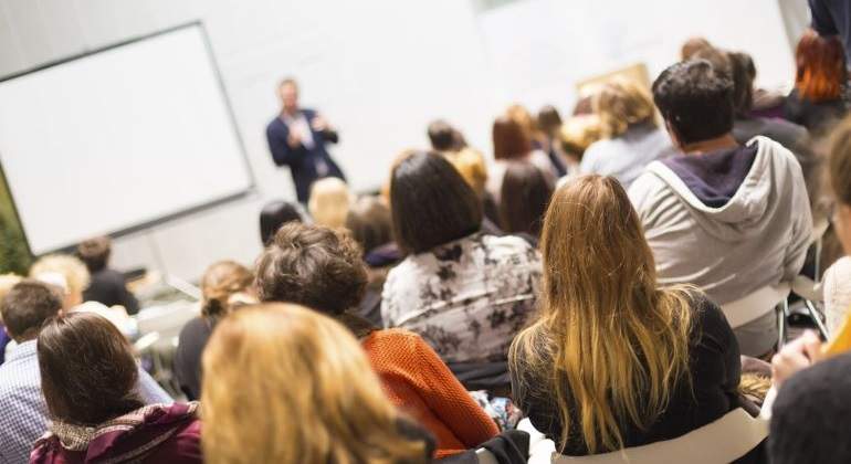 Proponen regreso a clases en universidades de Tehuacán