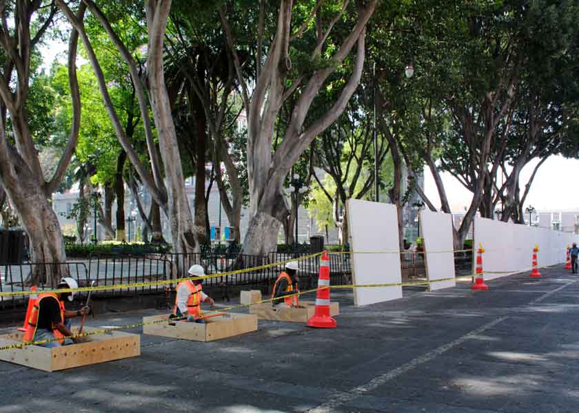 Obras en el zócalo de Puebla, sin permisos de Medio Ambiente: Barbosa