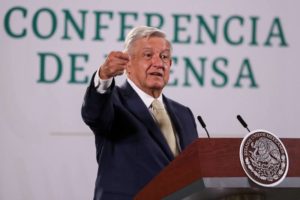 No podemos ser cómplices del fraude electoral: AMLO