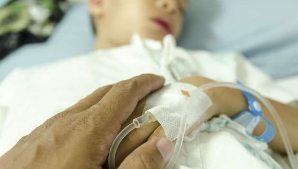 A falta de medicamentos, padres de hijos con cáncer recolectarán dinero para comprarlos