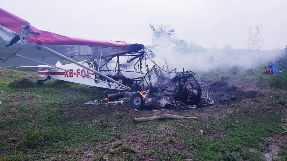 Cae avioneta mientras fumigaba en Veracruz