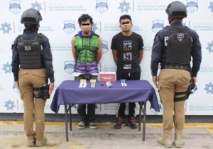 Detuvo grupo k9 de la policía municipal de Puebla a dos probables narcomenudistas