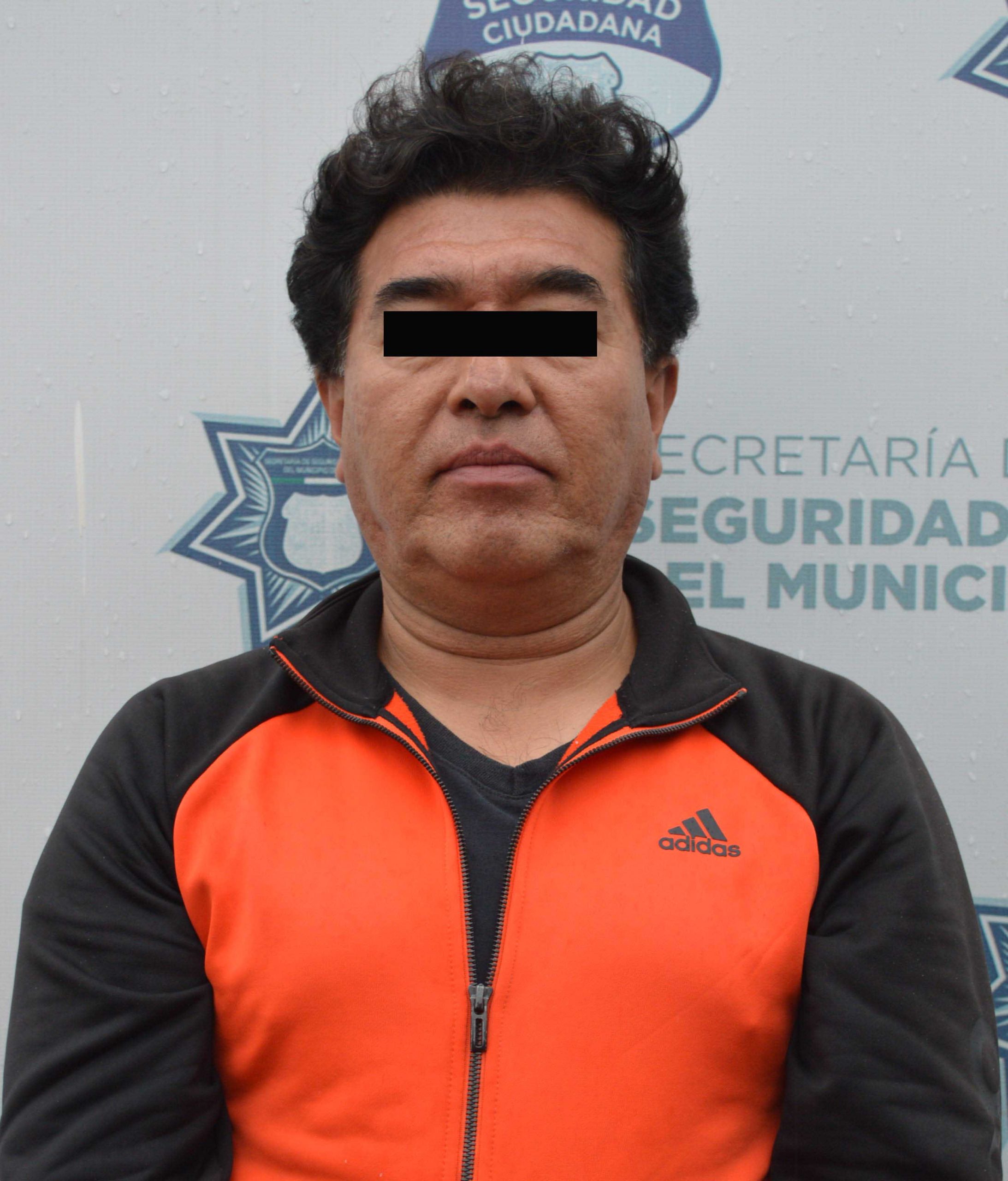 Oportunamente, detuvo policía municipal de Puebla a hombre por robo de equipo topográfico