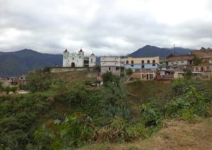 Municipio de Sierra Norte de Oaxaca en cuarentena por brote de COVID-19