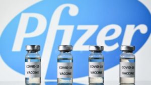 Tercera dosis de vacuna protege de 5 a 11 veces más contra variante Delta: Pfizer