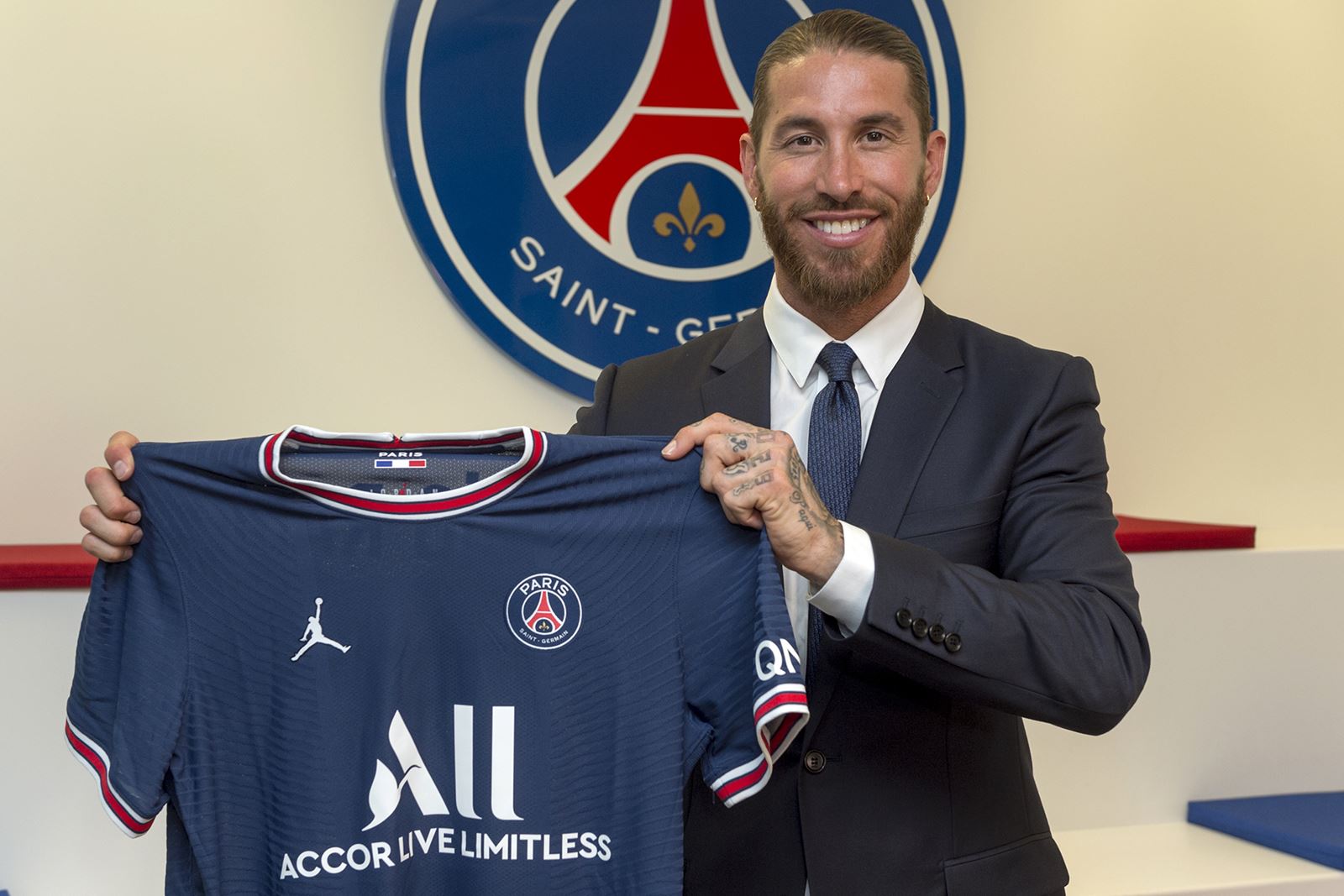 ¡OFICIAL! El PSG anuncia a Sergio Ramos como su nuevo jugador