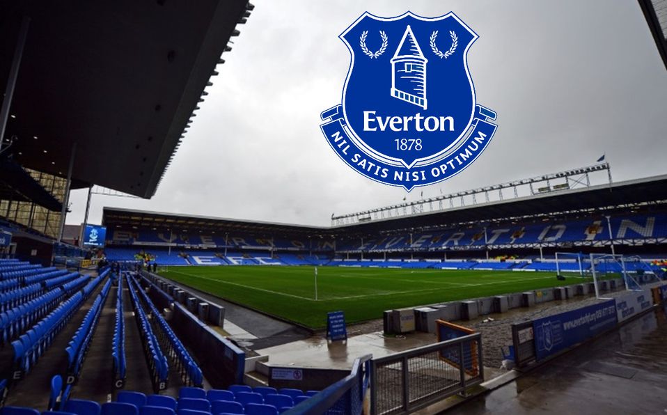 Jugador del Everton arrestado por presuntos delitos sexuales