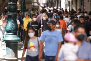 Incrementan las muertes por covid en México