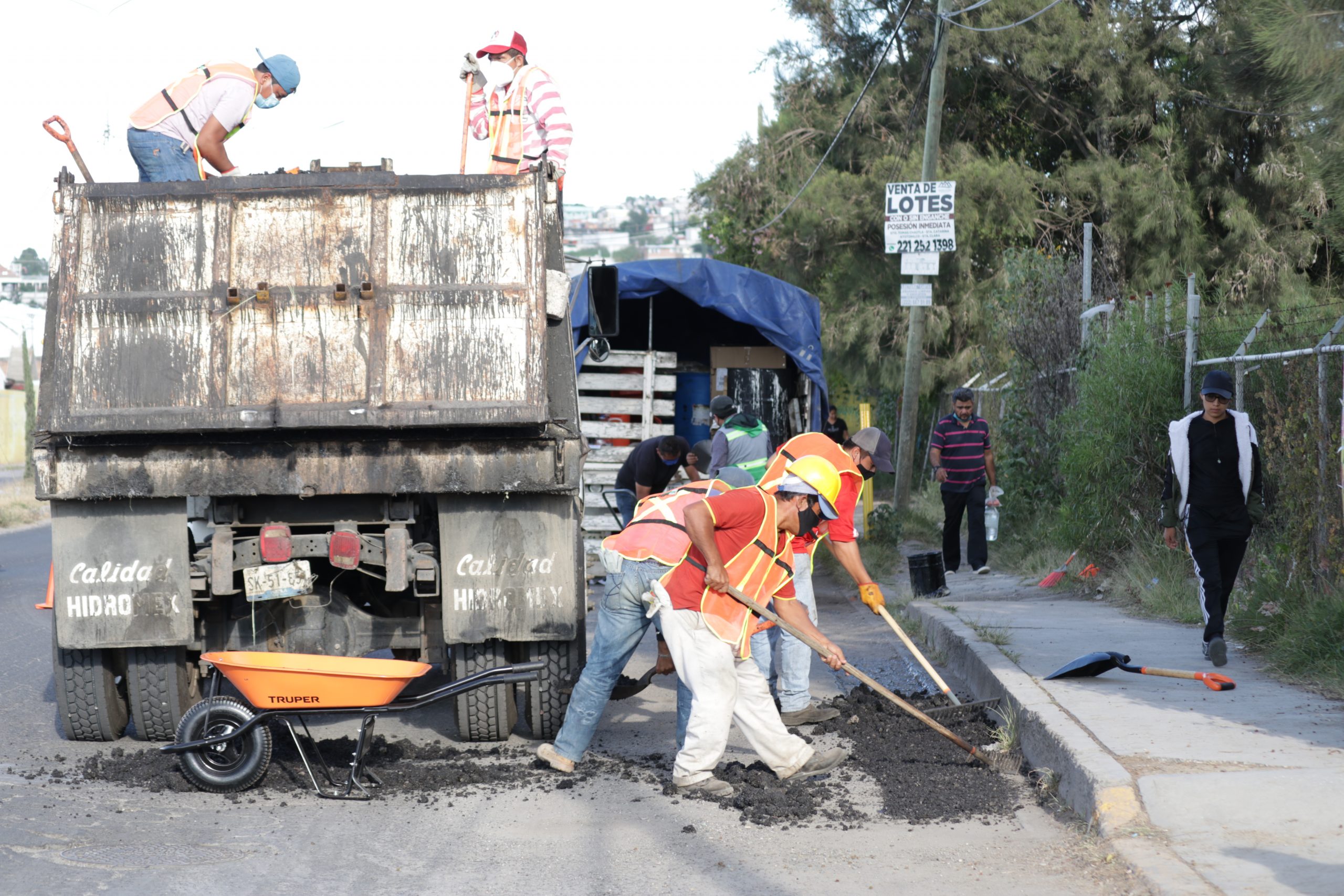 Arranca Secretaría de Infraestructura bacheo en bulevar Valsequillo