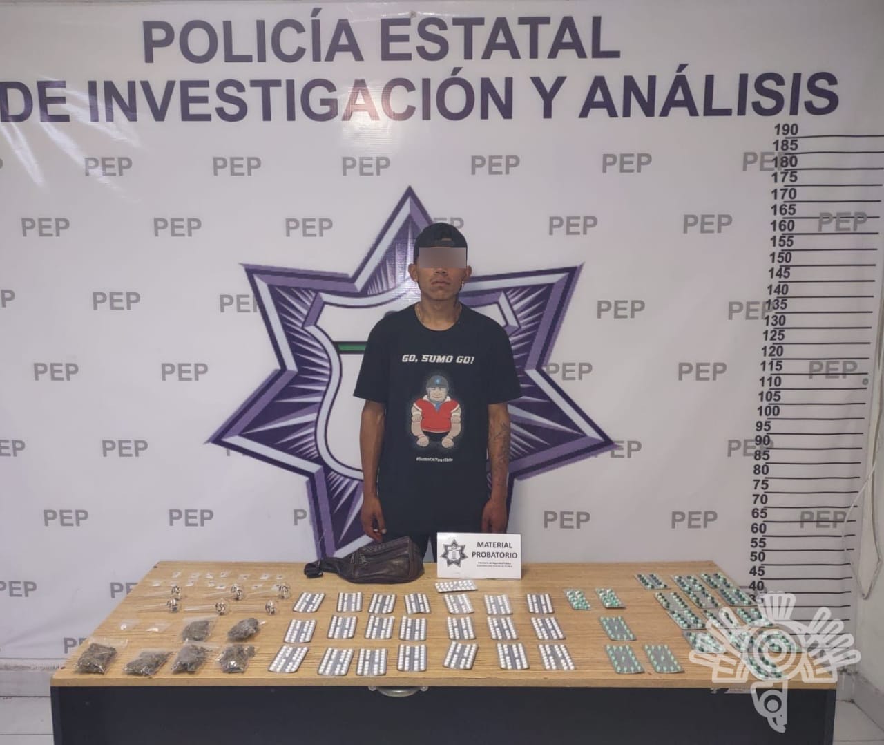 Detiene Policía Estatal a hombre con más de 200 pastillas psicotrópicas