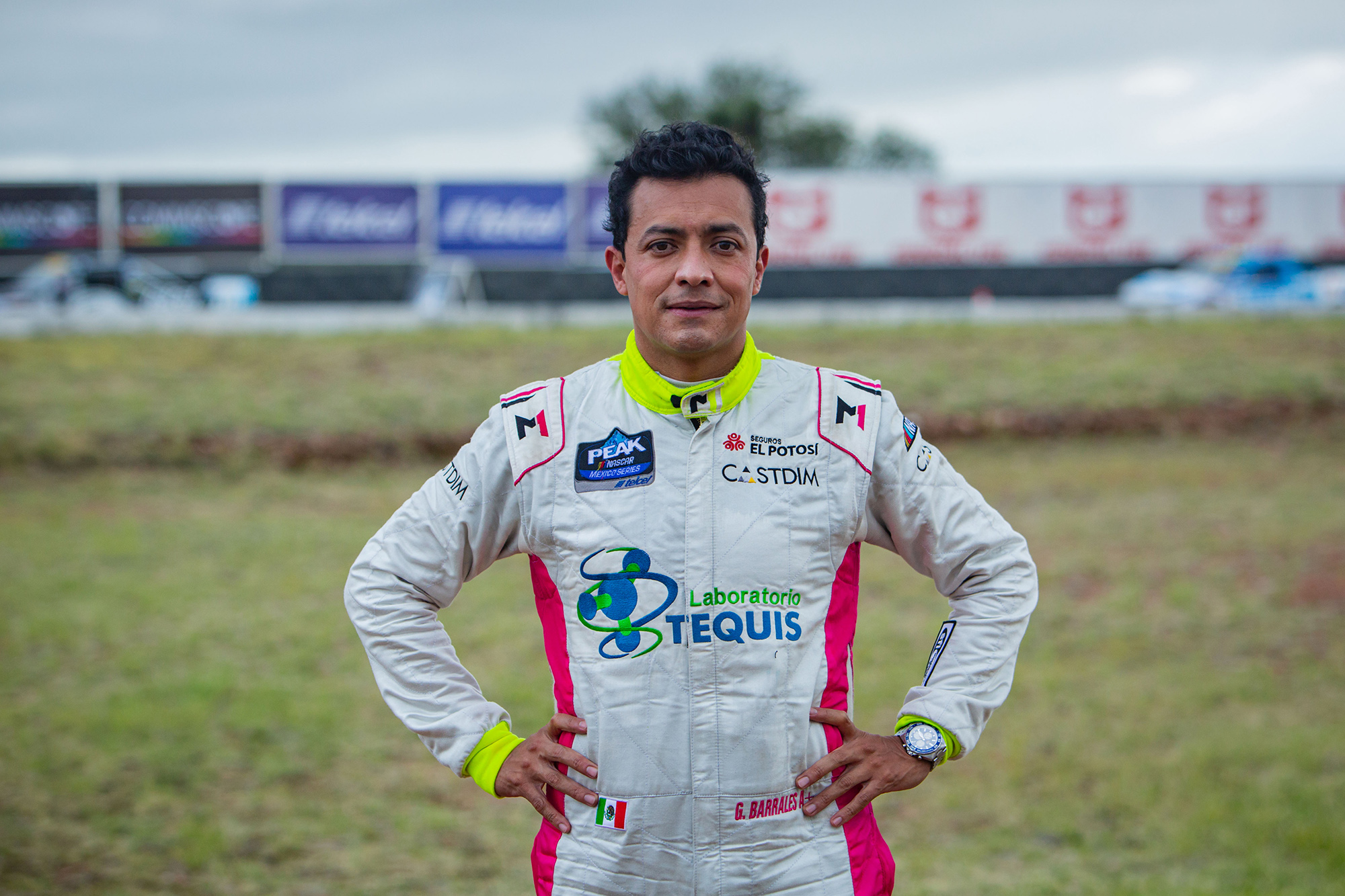 Contacto complicó a Gustavo Barrales en su regreso a Nascar México