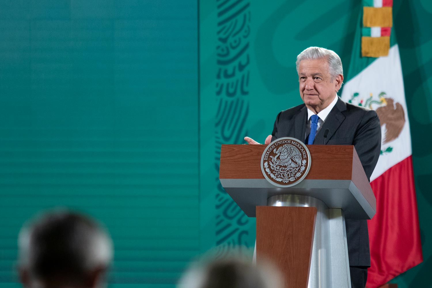 López Obrador pide perdón a víctimas de la conquista española