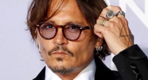 Johnny Depp denuncia boicot de Hollywood hacia él