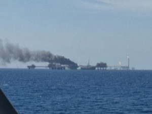 Pemex reportó 5 heridos tras el incendio de la plataforma Ku-Alfa