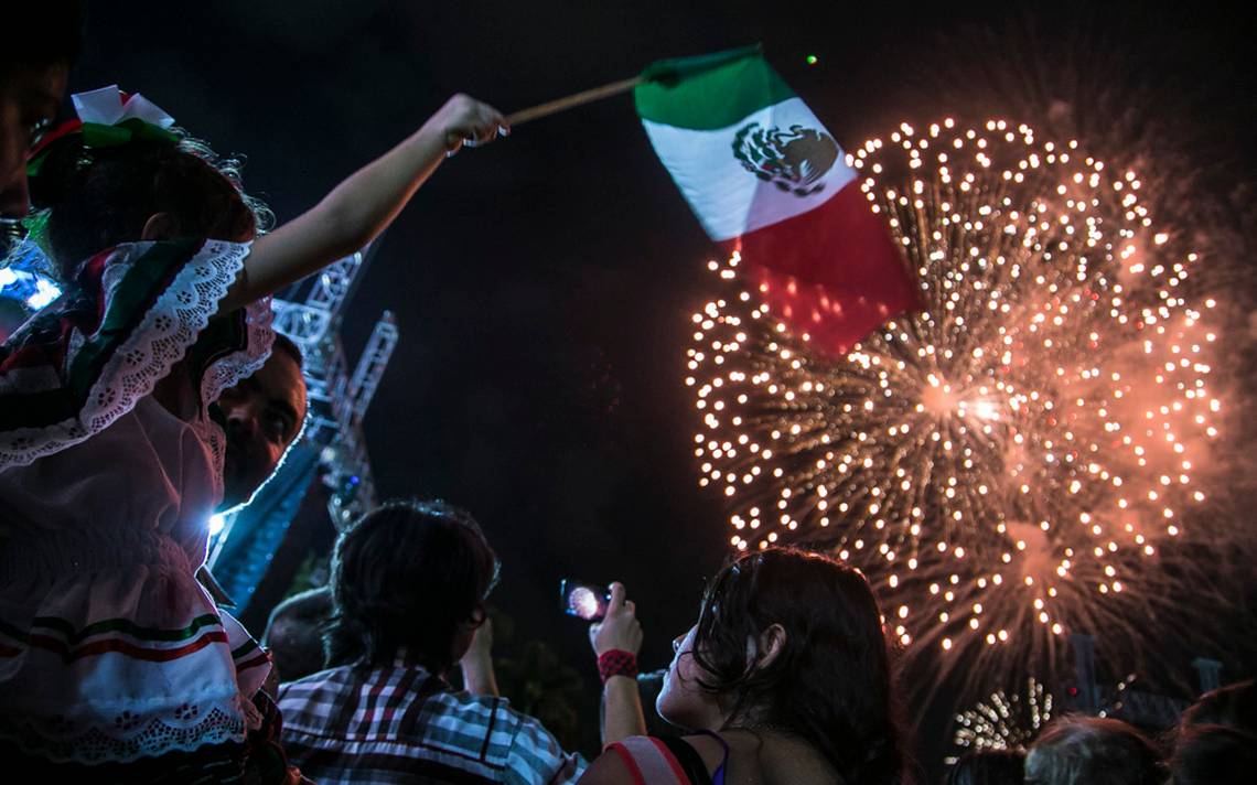 IMSS exhorta a evitar convivios numerosos durante fiestas patrias