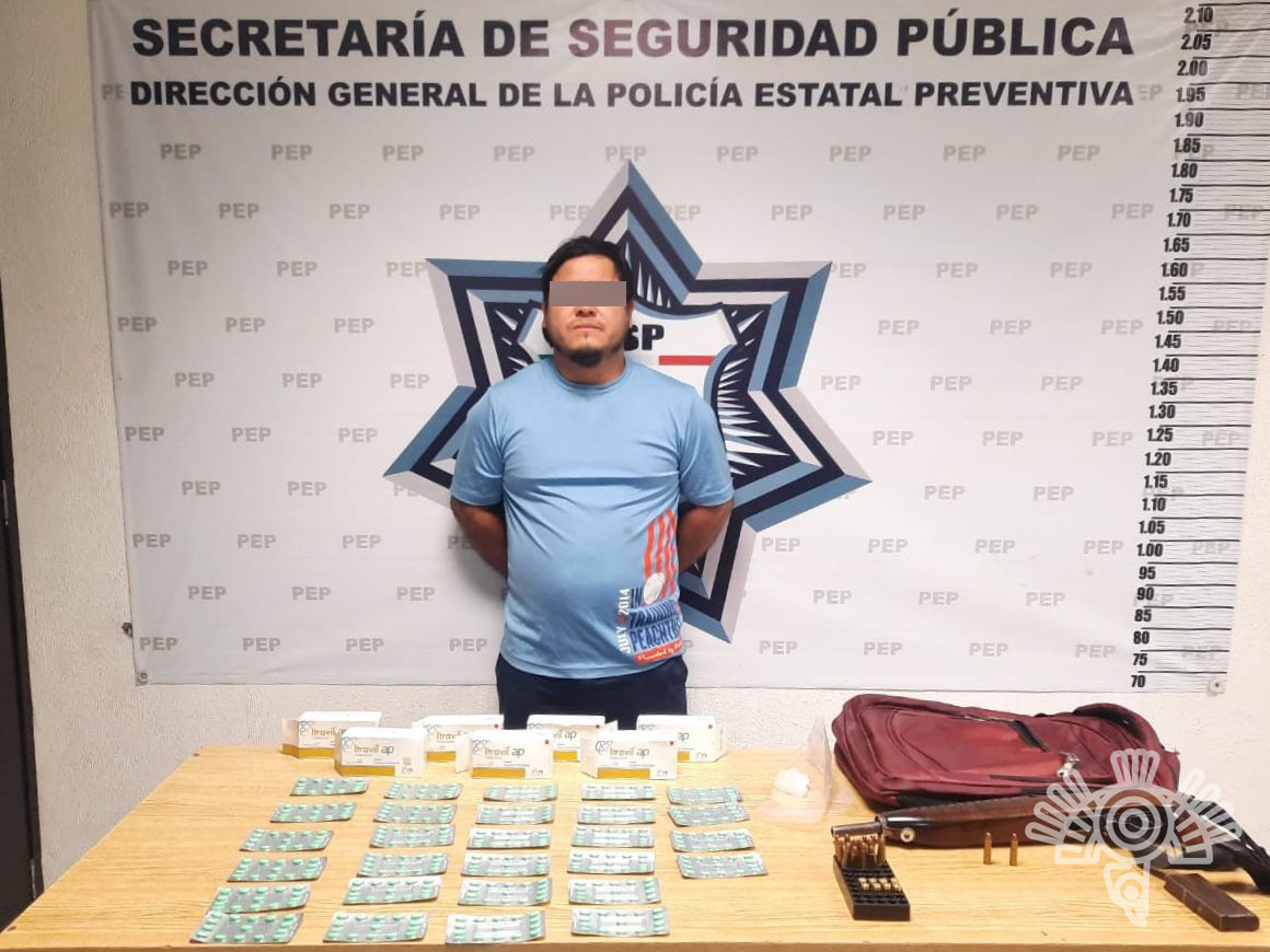 En posesión de arma y droga, Policía Estatal detiene a un hombre