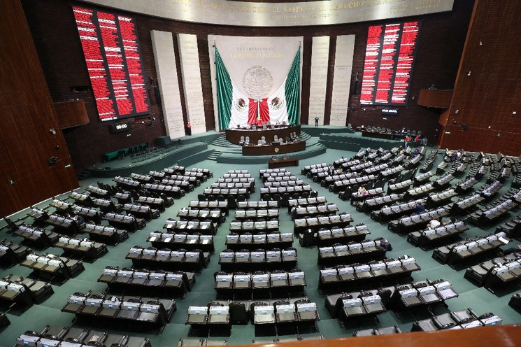 Senado aprueba la Ley Federal de Juicio Político y Declaración de Procedencia