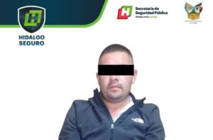 Remiten a la FGR a edil de Honey detenido con armas en Hidalgo