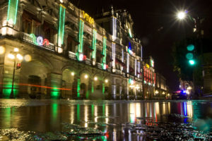 Claudia Rivera Vivanco enciende luces de fiestas patrias